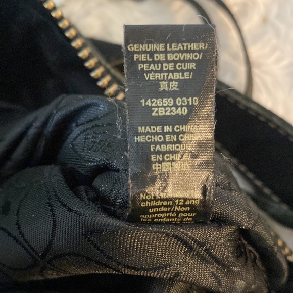 Fossil Crossbody - Picture 14 of 14